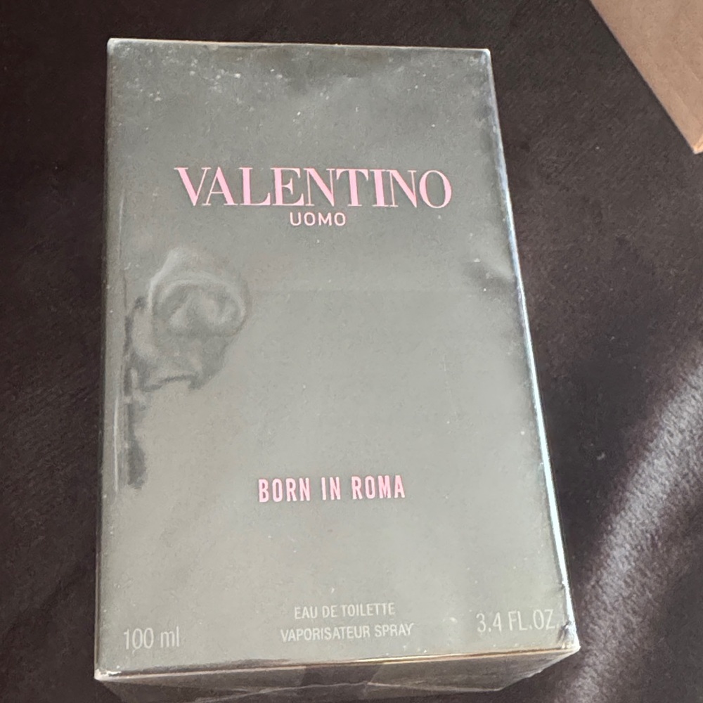 Valentino Uomo Born in Roma Box - Black with Pink Text